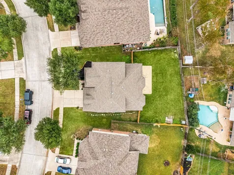 13834 Lake Livingston Drive Houston TX 77044