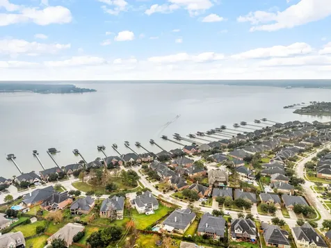 13834 Lake Livingston Drive Houston TX 77044