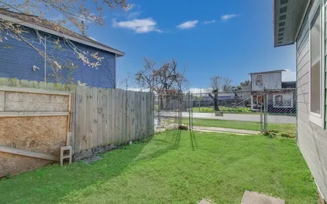 3802 Ranch Street Houston TX 77026