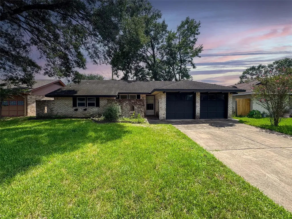 5122 Sandydale Lane Houston TX 77039