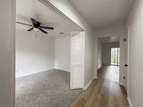 5122 Sandydale Lane Houston TX 77039