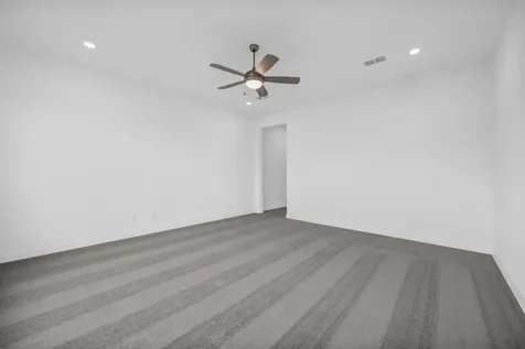 1657 Birch Lake Bend Friendswood TX 77546