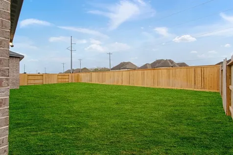 1657 Birch Lake Bend Friendswood TX 77546