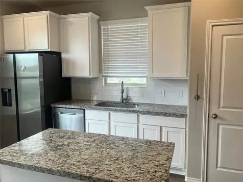 10669 N Lake Road Montgomery TX 77316