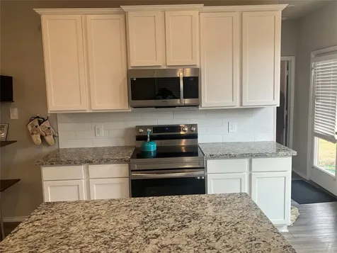 10669 N Lake Road Montgomery TX 77316