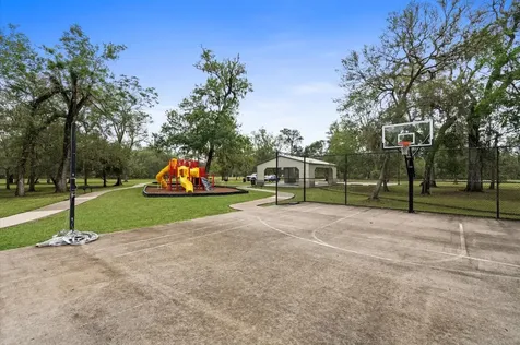 814 Cross Timbers Drive Rosharon TX 77583