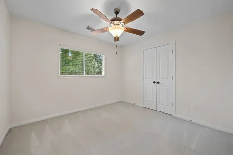 1743 Hill Top Lane Kingwood TX 77339