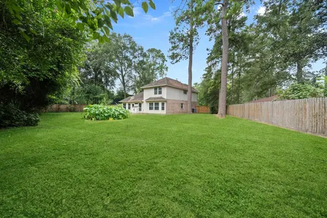 1743 Hill Top Lane Kingwood TX 77339