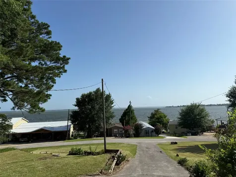 388 Apple Grove Livingston TX 77351