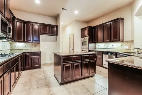 19030 Panther Peak Spring TX 77388