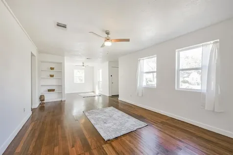 7546 Greendowns Street Houston TX 77087