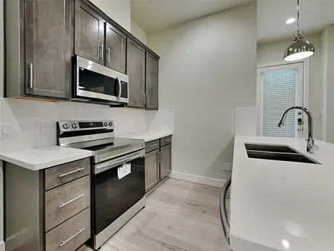 5730 Quinn Landing Road Houston TX 77091