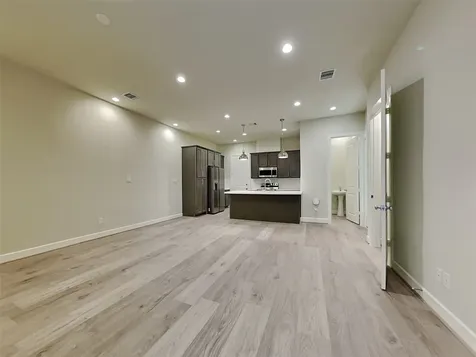 5730 Quinn Landing Road Houston TX 77091