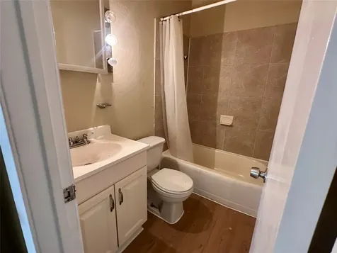 803 W 28th Street 106 Austin TX 78705