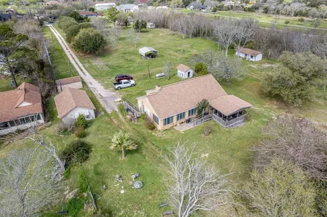 11910 Cedar Gully Road Beach City TX 77523