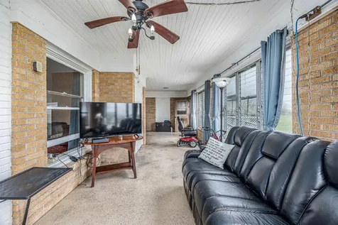 11910 Cedar Gully Road Beach City TX 77523