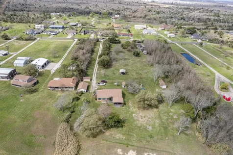 11910 Cedar Gully Road Beach City TX 77523