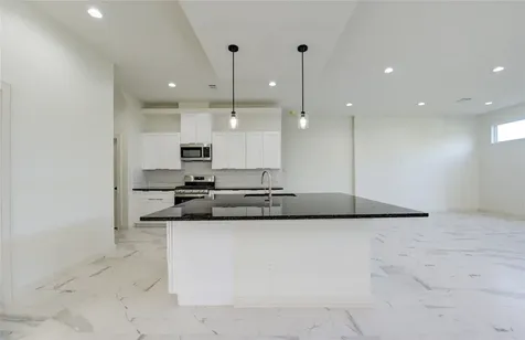 2922 El Fenice Lane Houston TX 77057