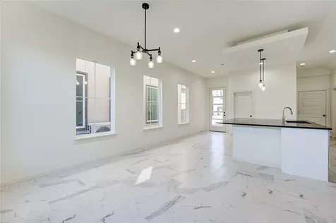 2922 El Fenice Lane Houston TX 77057