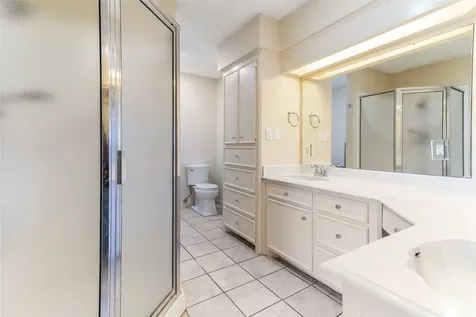 102 Paradise Valley Drive West Columbia TX 77486