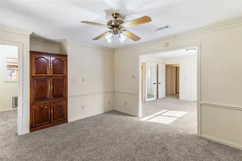 102 Paradise Valley Drive West Columbia TX 77486
