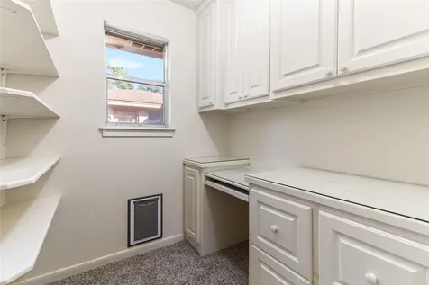 102 Paradise Valley Drive West Columbia TX 77486