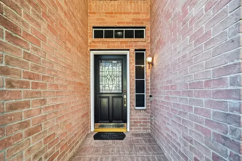 15527 Seminole Canyon Drive Sugar Land TX 77498