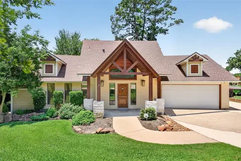 495 Wildwood Drive Onalaska TX 77360