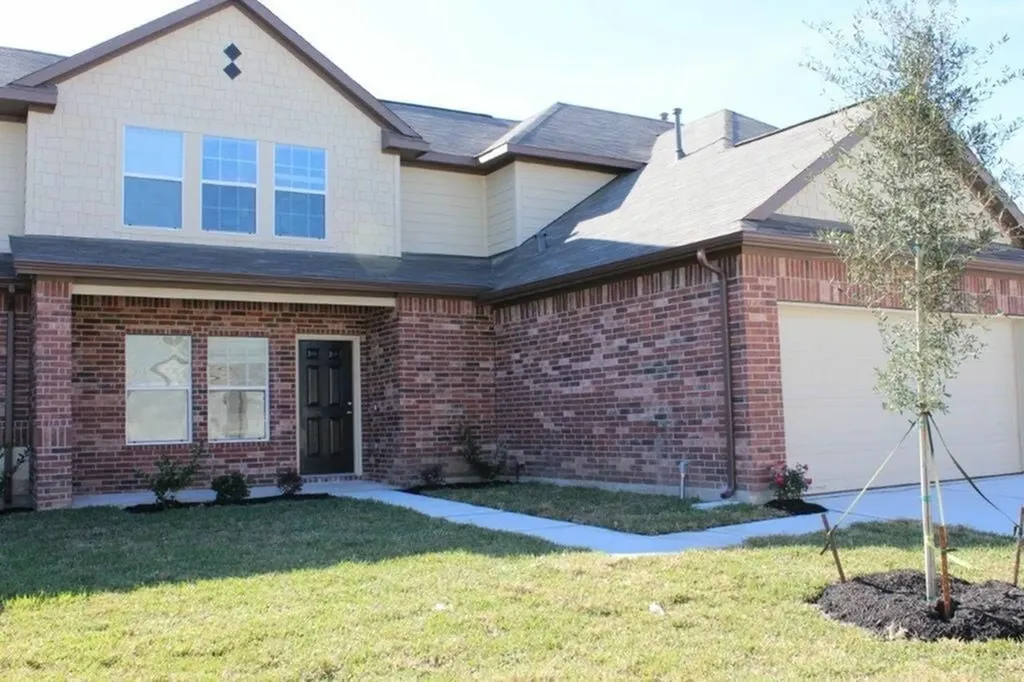 12218 Maura Lane Houston TX 77044