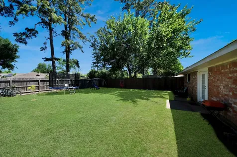 7414 Battlewood Drive Houston TX 77040