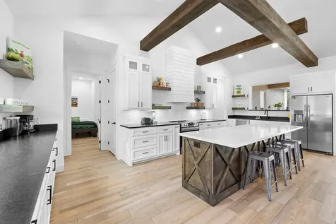 1463 Mountain Valley Drive Concan TX 78838