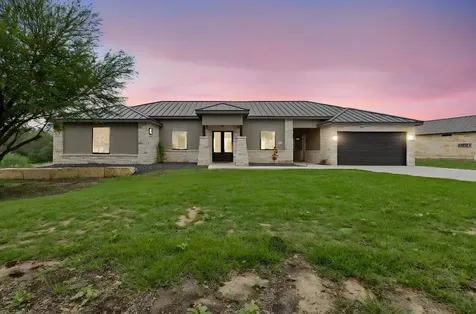 1463 Mountain Valley Drive Concan TX 78838