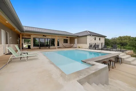 1463 Mountain Valley Drive Concan TX 78838