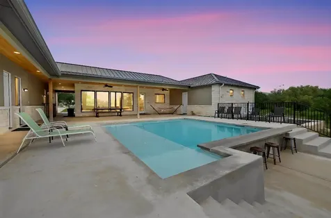 1463 Mountain Valley Drive Concan TX 78838