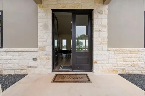 1463 Mountain Valley Drive Concan TX 78838
