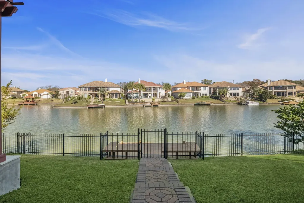 18918 Villa Bergamo Lane Houston TX 77094