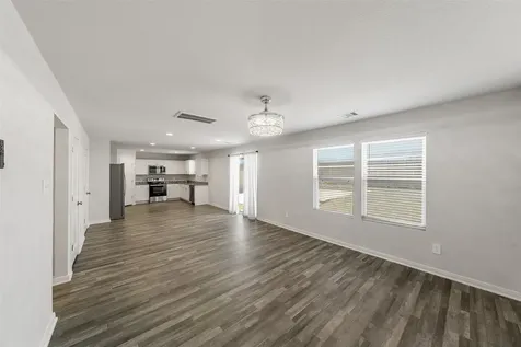 412 Del Monte Drive Huntsville TX 77320