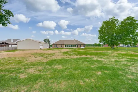 12554 Cr 1260 Bullard TX 75757