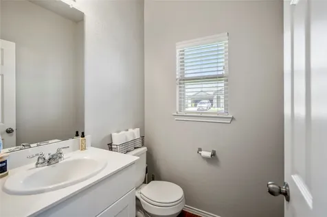 210 Bellewood Manor Drive Magnolia TX 77354