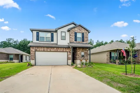 210 Bellewood Manor Drive Magnolia TX 77354