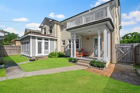 36 Cedar Lawn Circle Galveston TX 77551