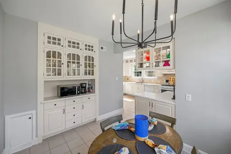 36 Cedar Lawn Circle Galveston TX 77551