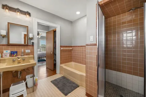 36 Cedar Lawn Circle Galveston TX 77551