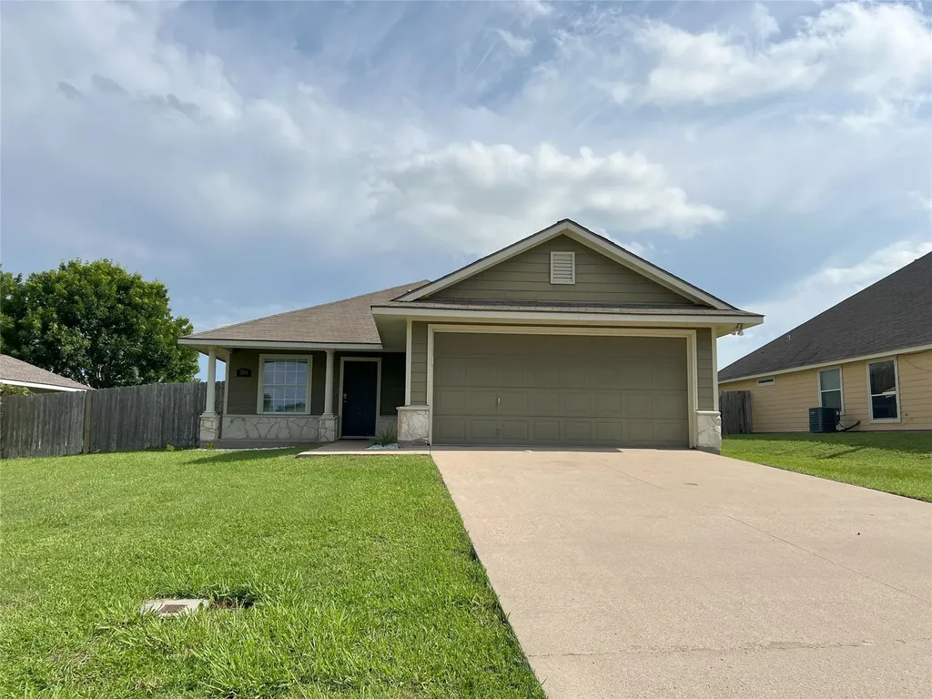 204 Laney Street Brenham TX 77833