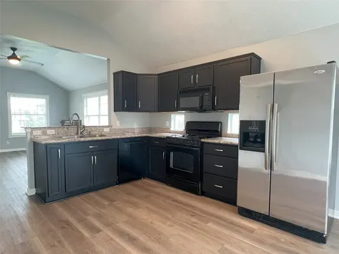 204 Laney Street Brenham TX 77833