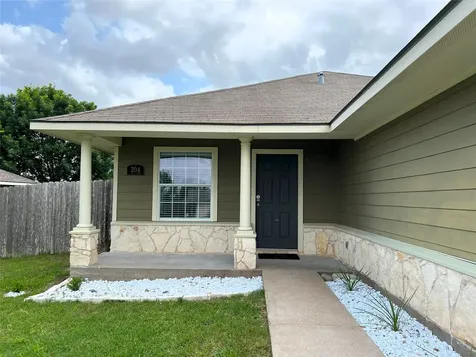 204 Laney Street Brenham TX 77833