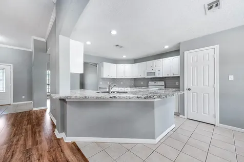 69 Briar Oak Court Alvin TX 77511