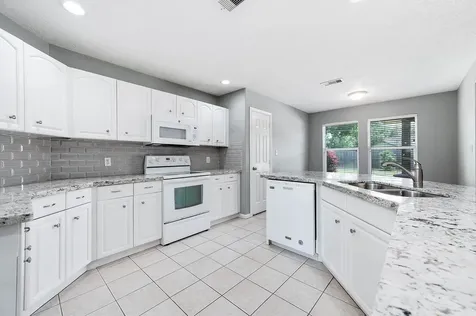 69 Briar Oak Court Alvin TX 77511