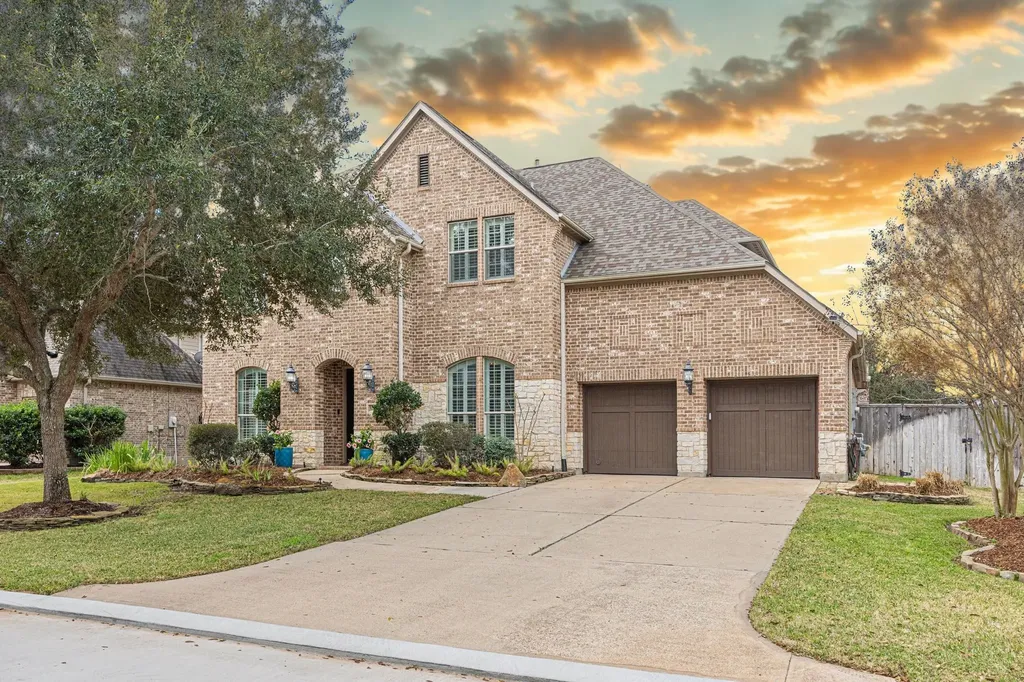 32226 Waterford Crest Lane Fulshear TX 77441
