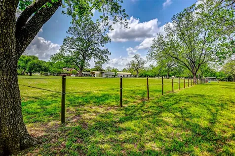 2810 Precinct Line Road Road Richmond TX 77406